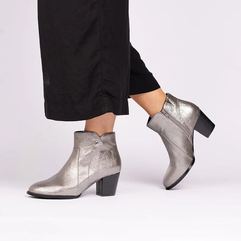 Belinda Wide Fit Ankle Boots - Image 3